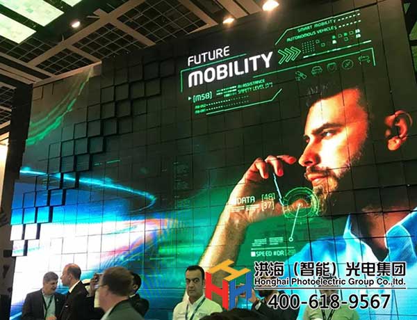 律動十足，百變造型—機(jī)械波浪屏裝飾城市新媒體廣告